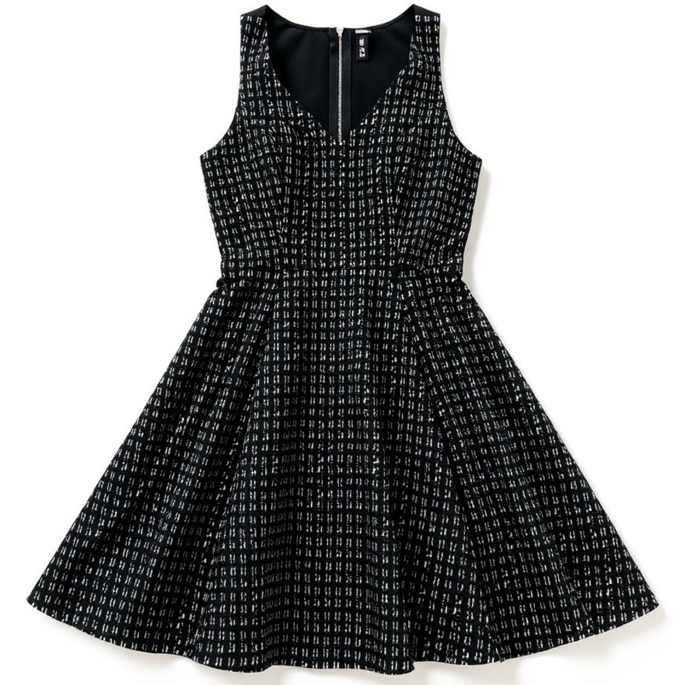 EUC Design Lab Lord &‎ Taylor Black and White Textured Skater Dress